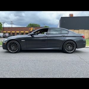 Meet your Posher, Christopher